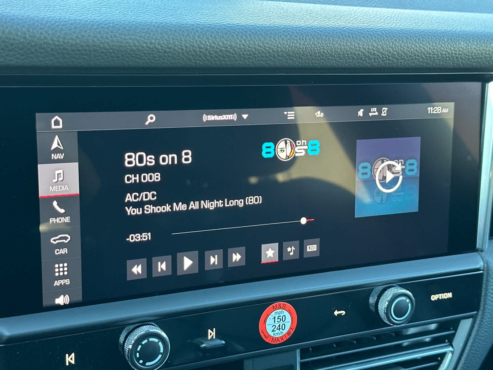 Thumbnail: 2025 Porsche Macan - 20