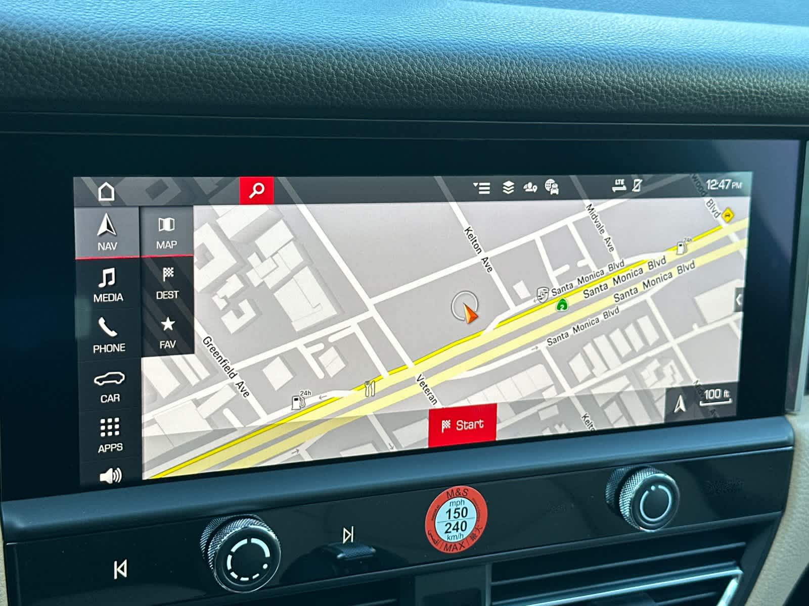 Thumbnail: 2026 Porsche Macan - 22