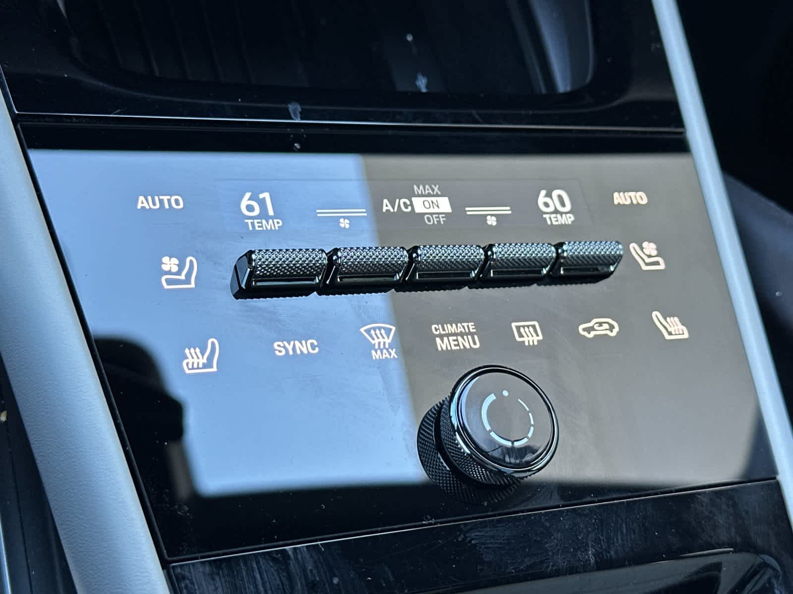 Thumbnail: 2025 Porsche Cayenne - 24