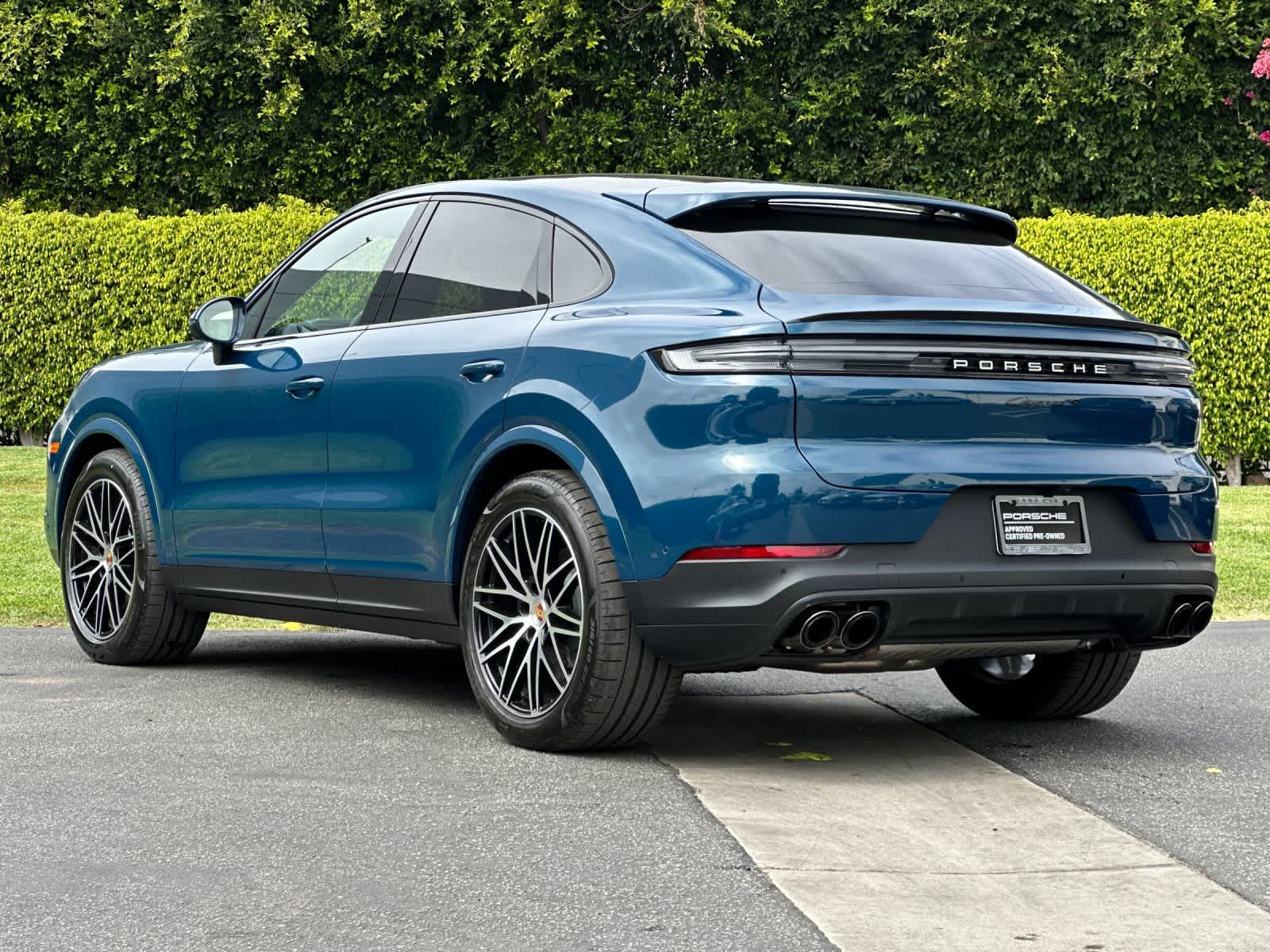 Thumbnail: 2025 Porsche Cayenne - 3