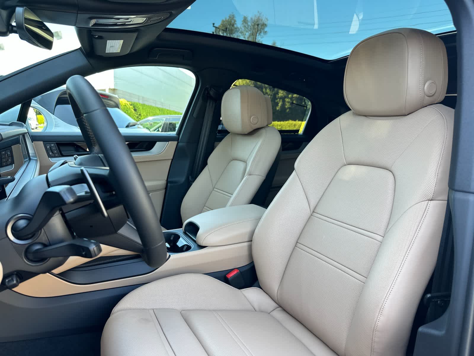 Thumbnail: 2026 Porsche Cayenne - 5