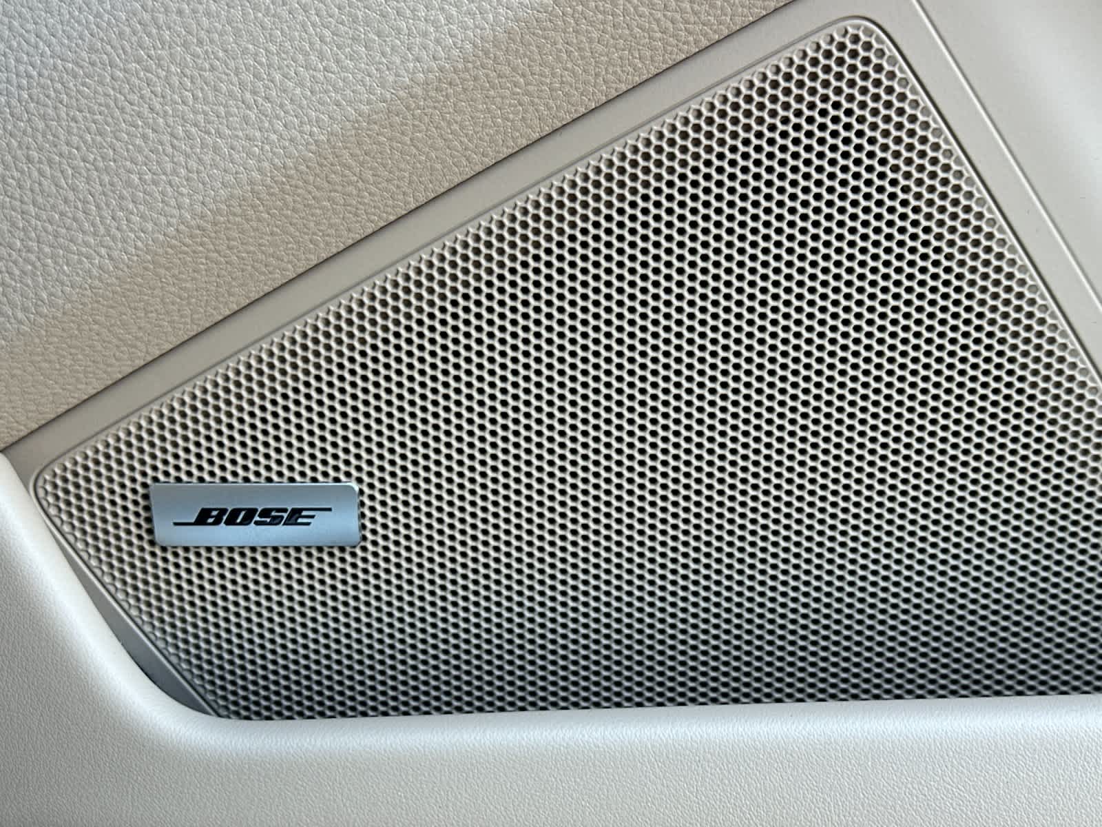 Thumbnail: 2024 Porsche 911 - 16