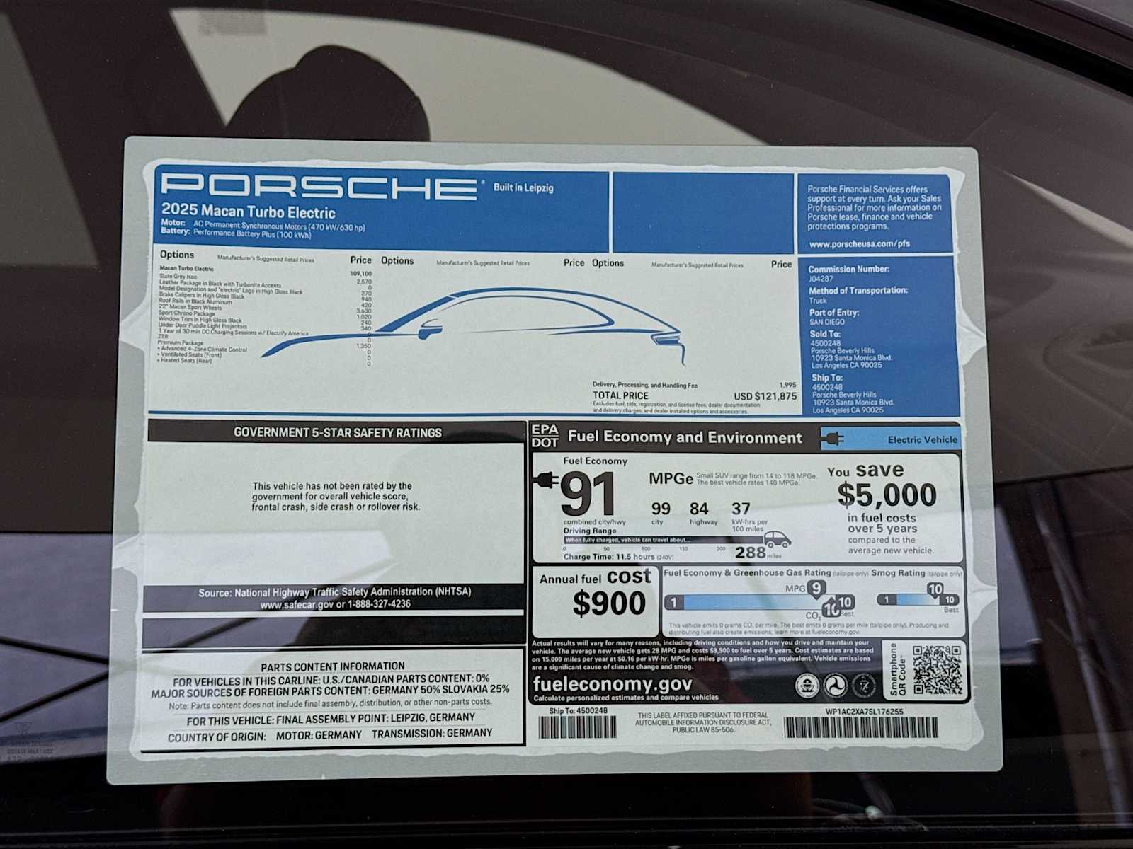 Thumbnail: 2025 Porsche Macan - 26