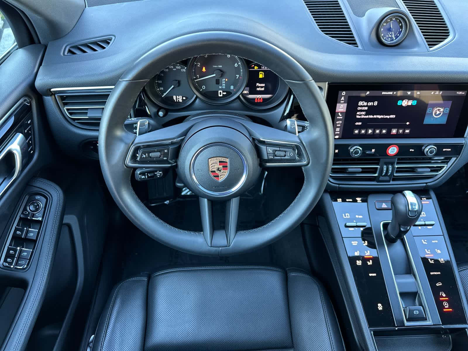 Thumbnail: 2025 Porsche Macan - 15