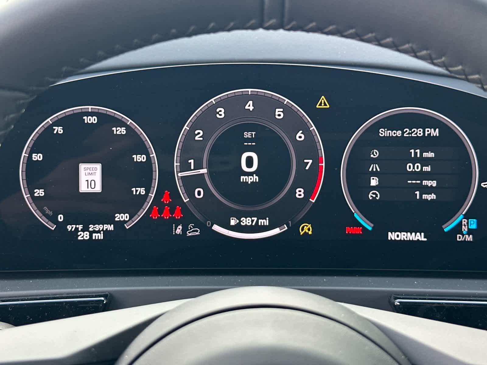 Thumbnail: 2026 Porsche Cayenne - 30