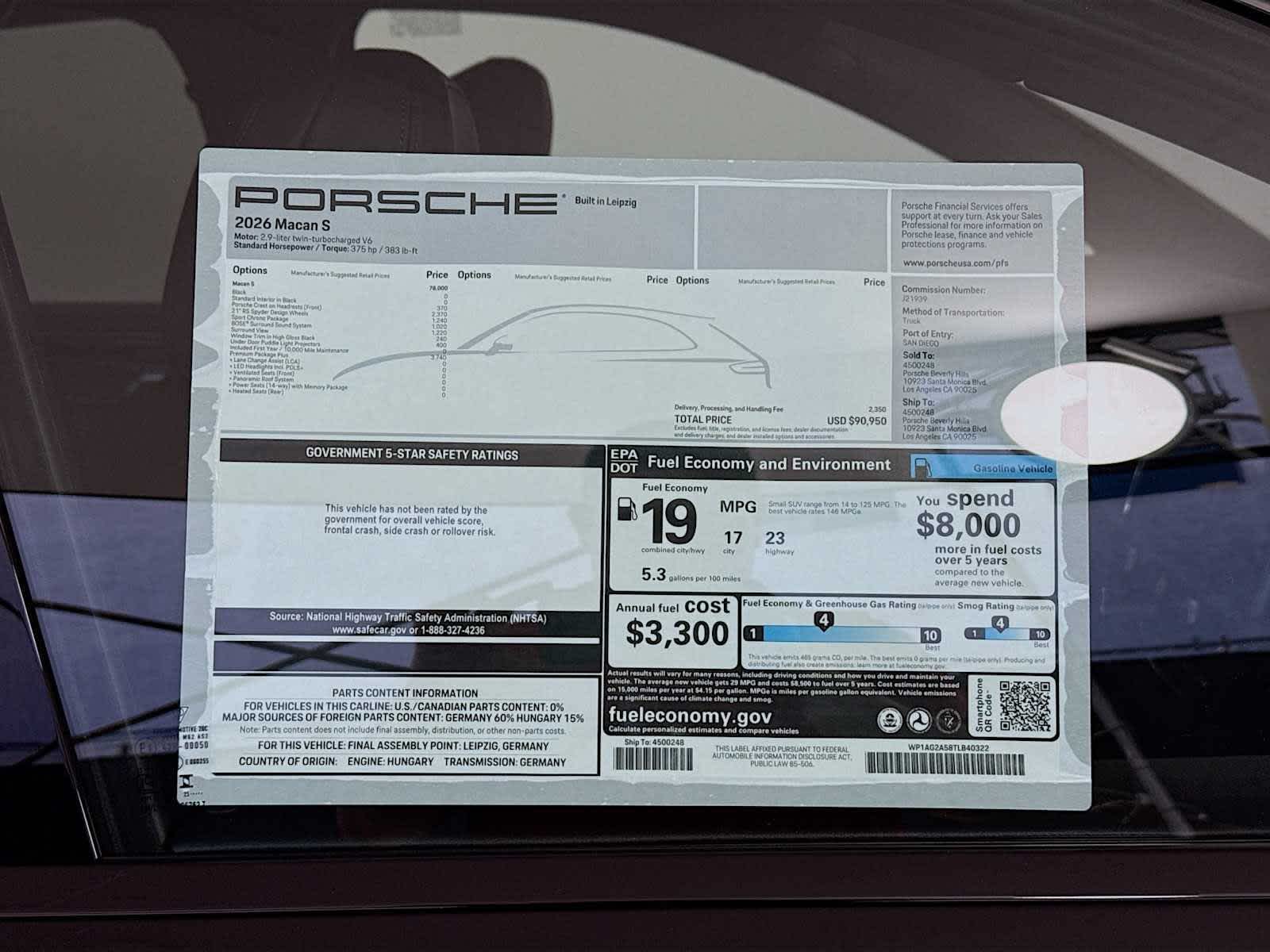 Thumbnail: 2026 Porsche Macan - 26