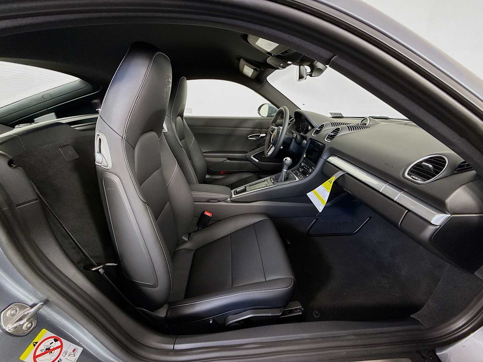 Thumbnail: 2025 Porsche 718 Cayman - 20