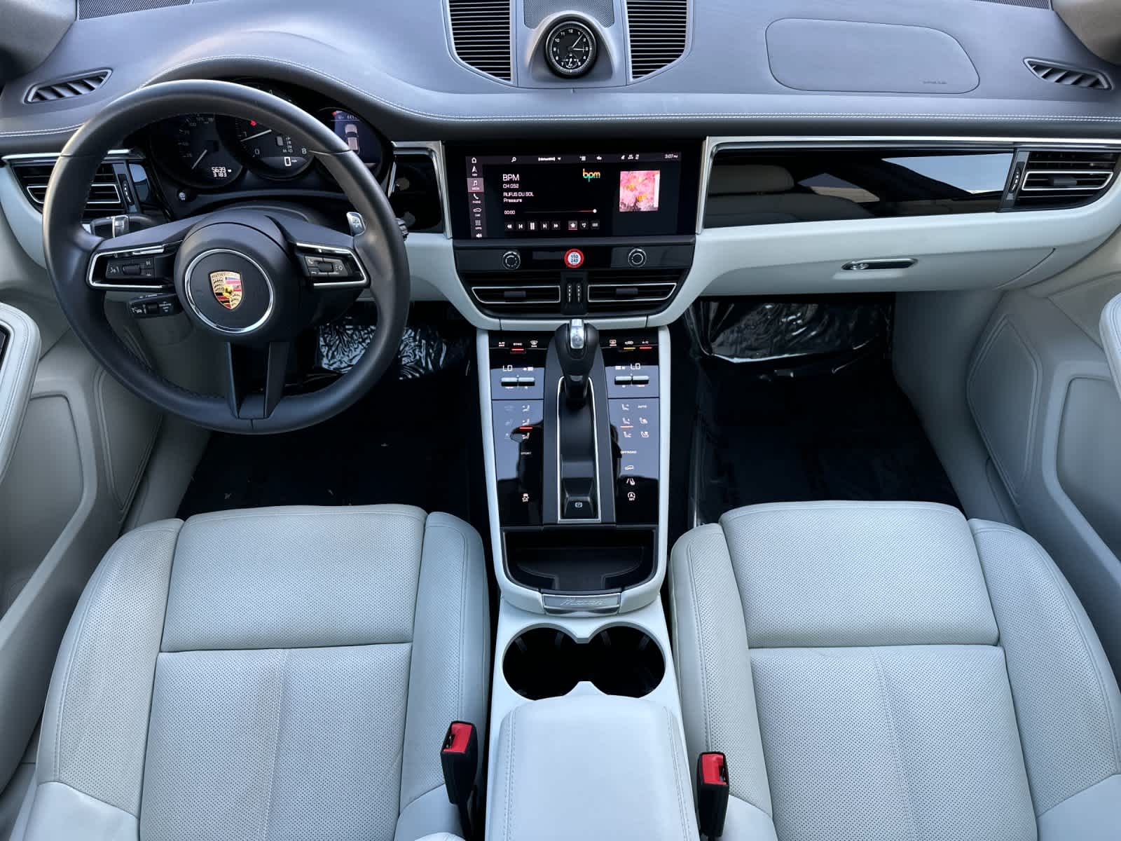 Thumbnail: 2025 Porsche Macan - 6