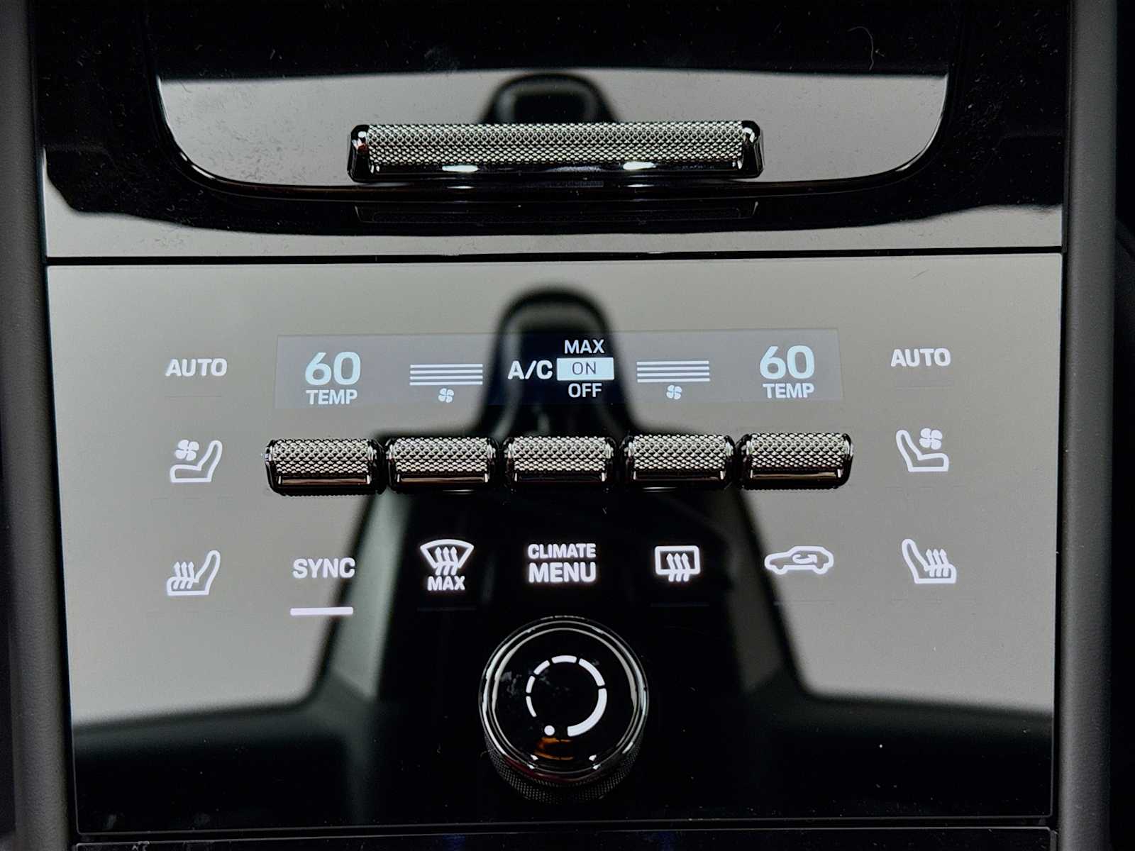 Thumbnail: 2025 Porsche Cayenne - 13