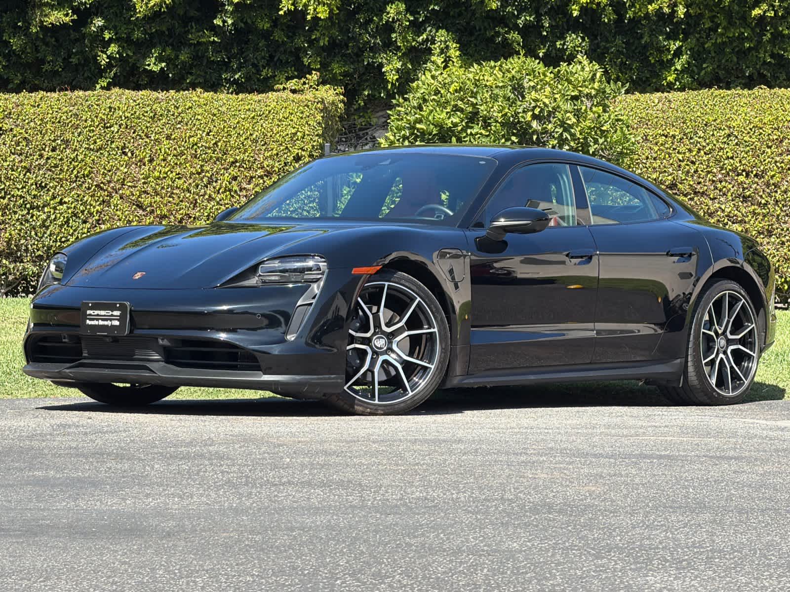 2023 Porsche Taycan