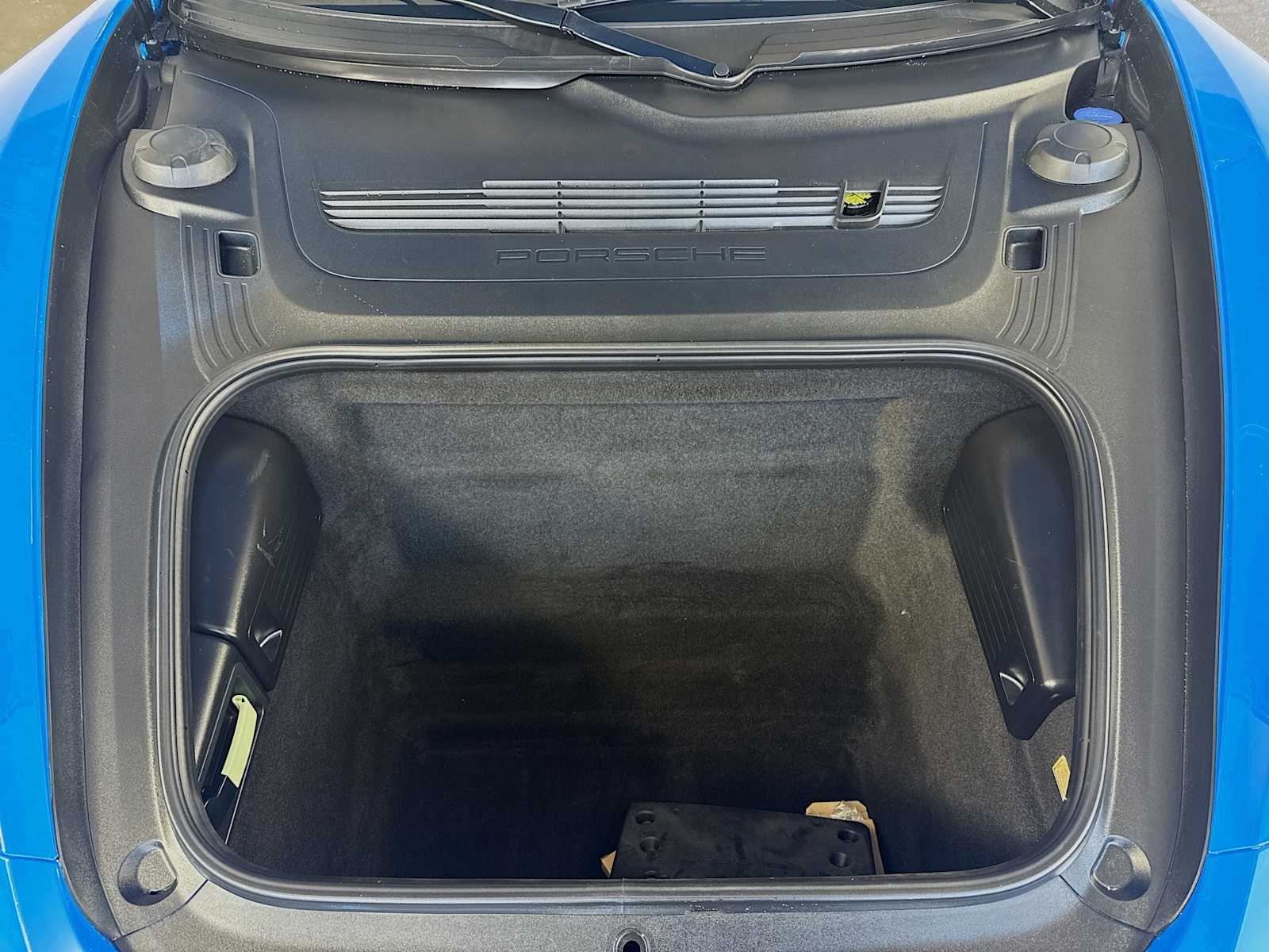 Thumbnail: 2022 Porsche 718 Cayman - 23