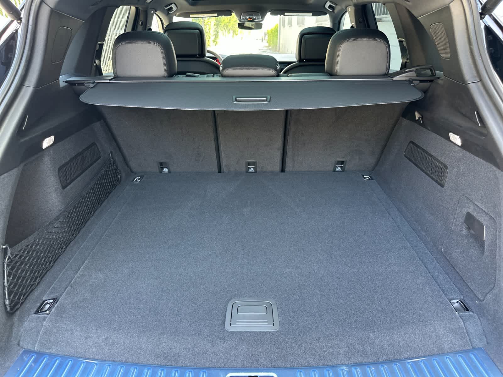 Thumbnail: 2026 Porsche Cayenne - 16