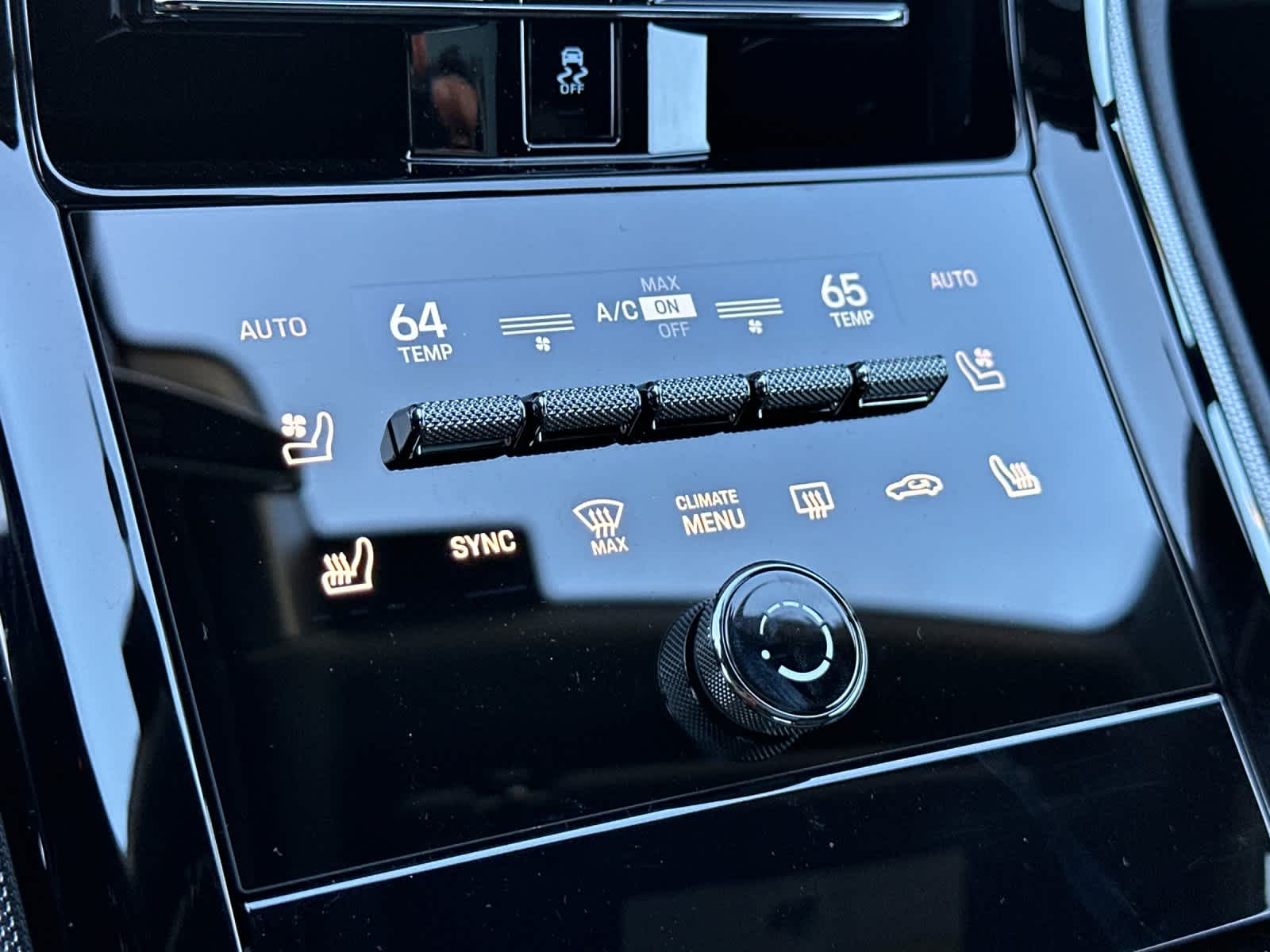 Thumbnail: 2026 Porsche Panamera - 23