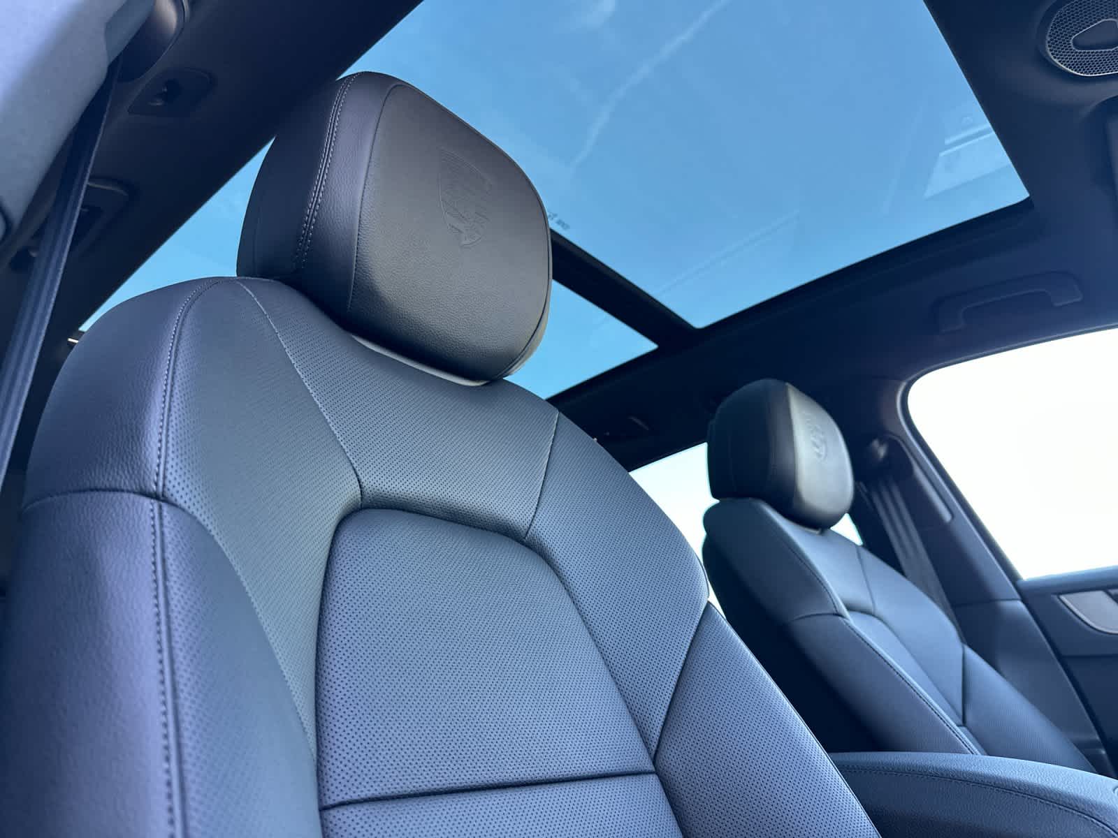 Thumbnail: 2026 Porsche Cayenne - 18