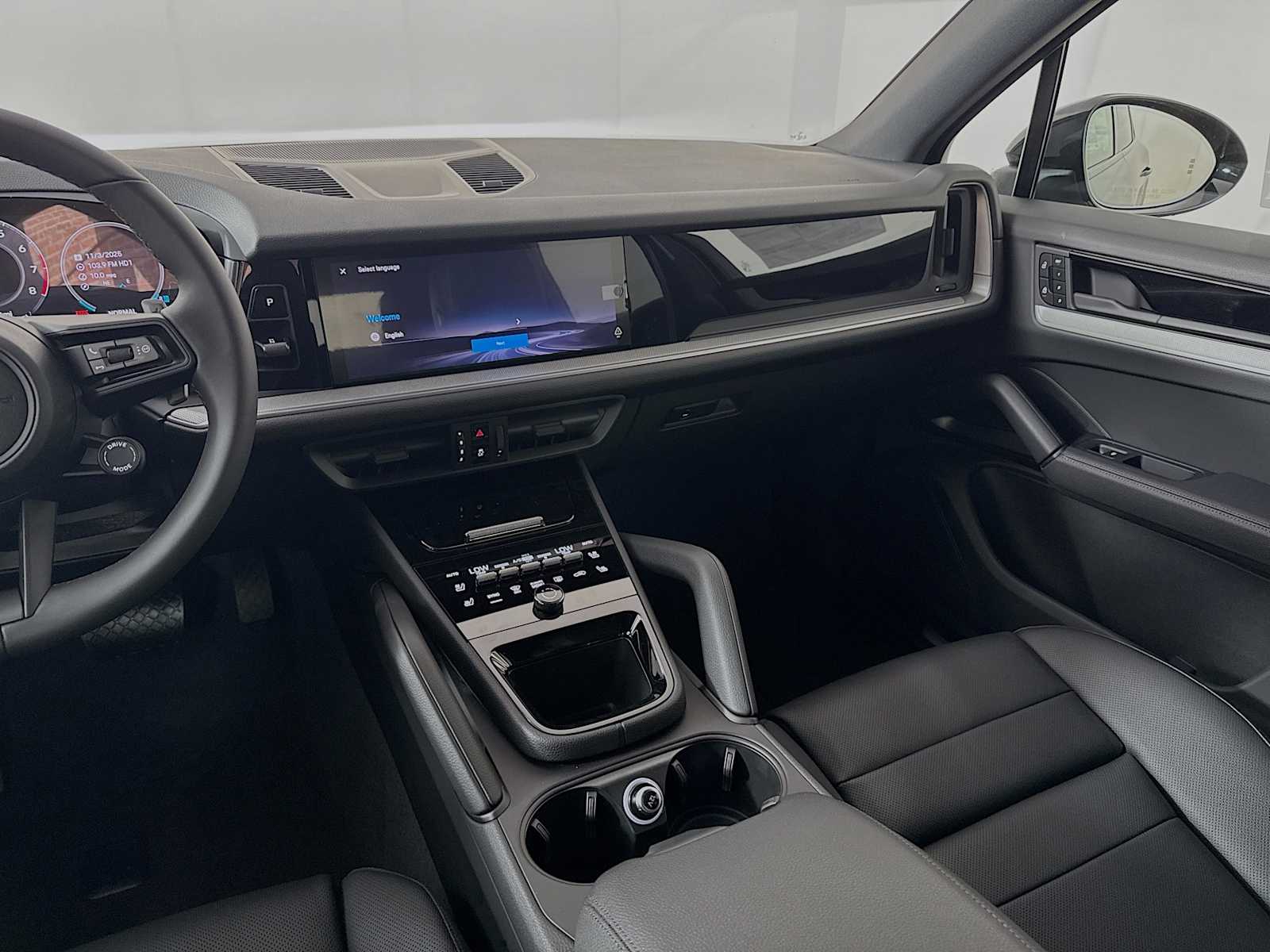 Thumbnail: 2026 Porsche Cayenne - 19