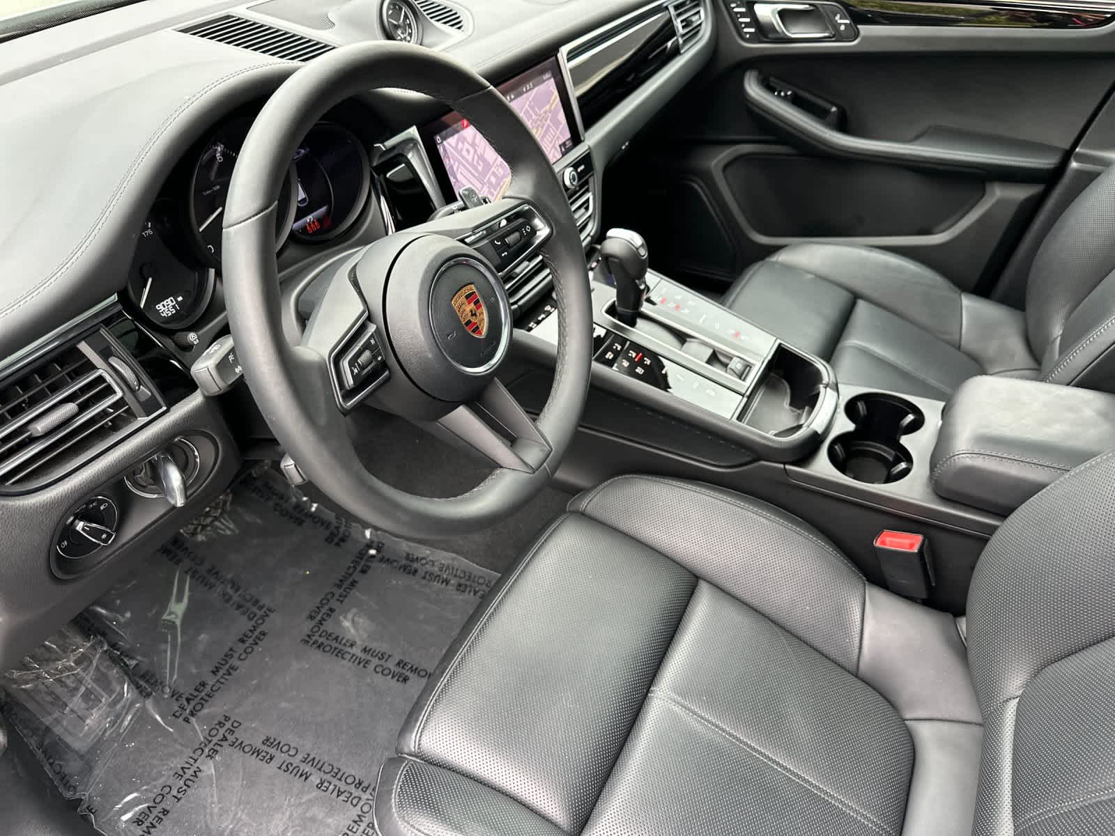 Thumbnail: 2025 Porsche Macan - 4