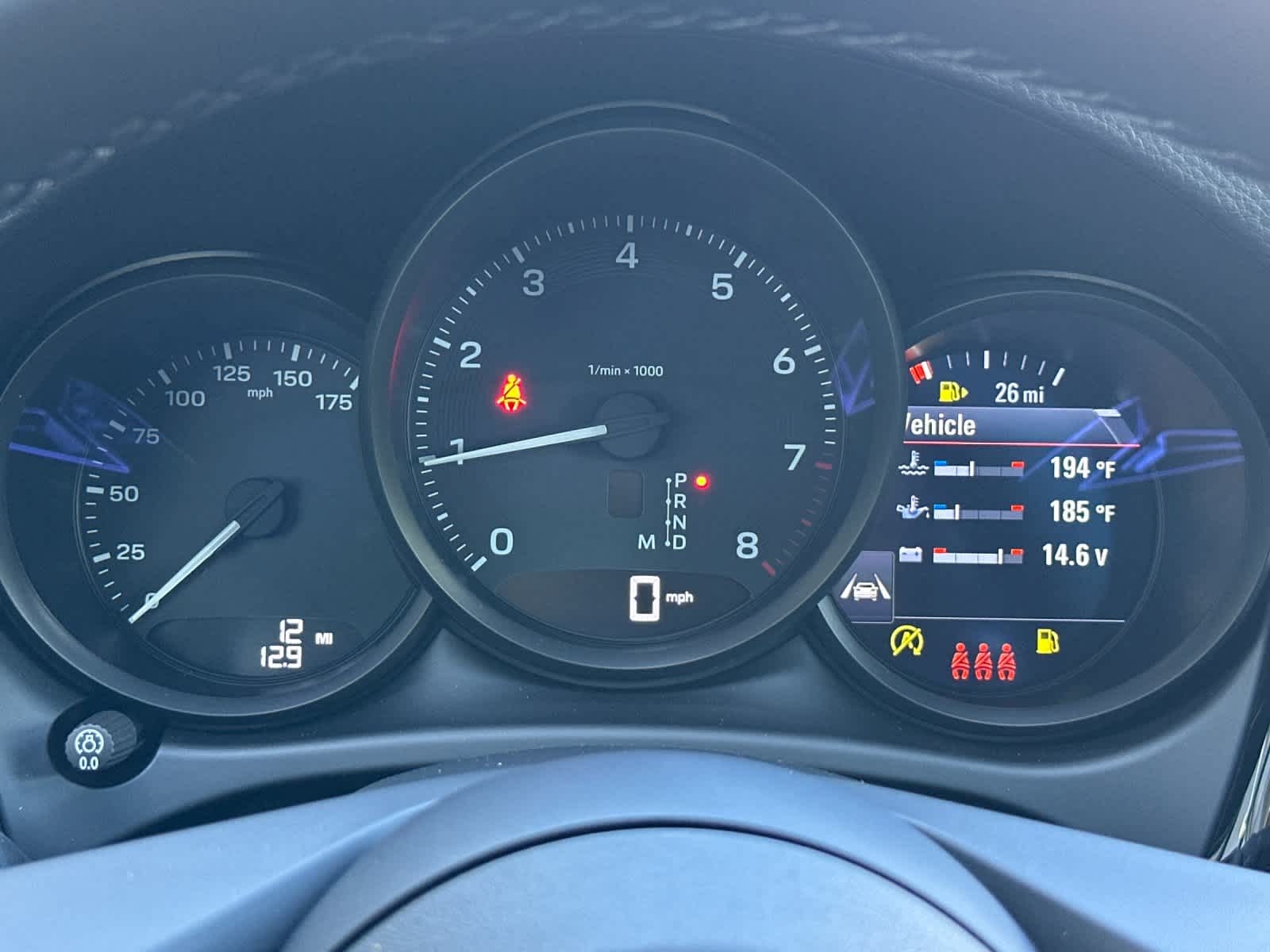 Thumbnail: 2026 Porsche Macan - 29