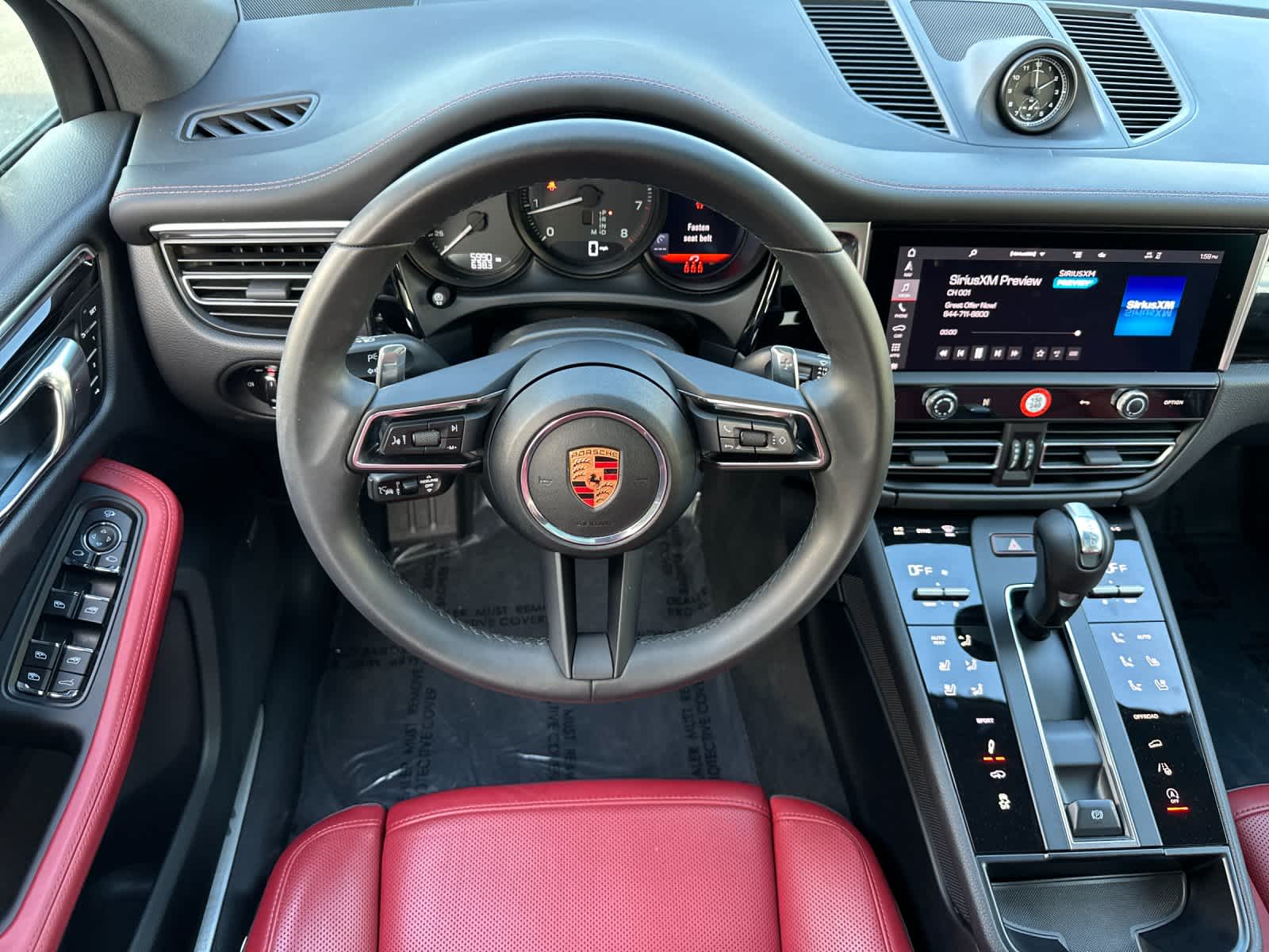 Thumbnail: 2025 Porsche Macan - 15