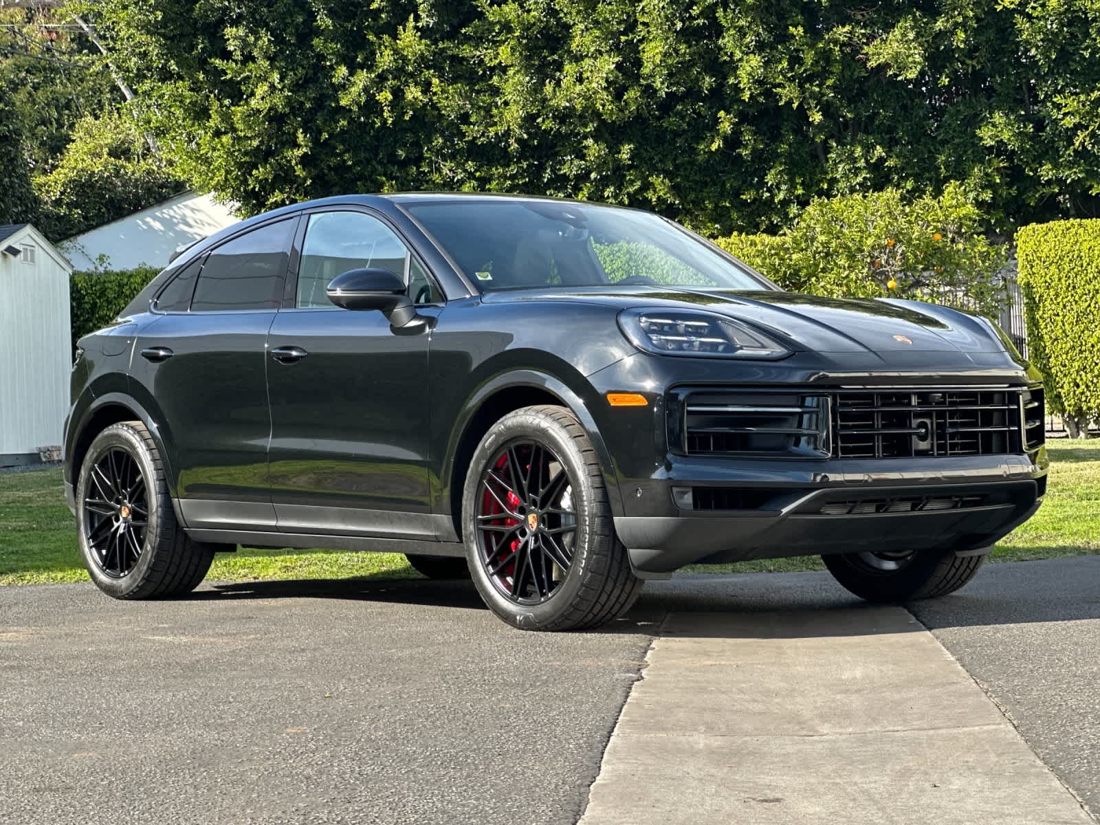 Thumbnail: 2026 Porsche Cayenne - 10