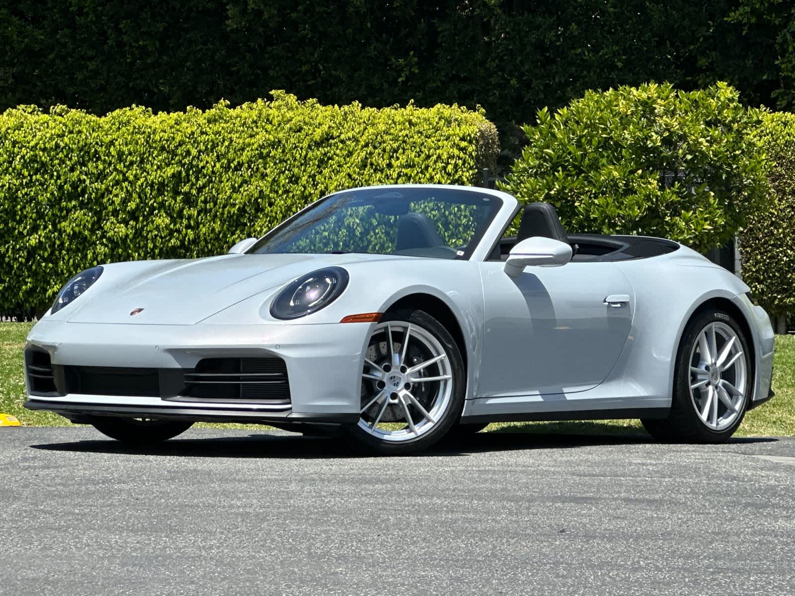 Thumbnail: 2026 Porsche 911 - 1