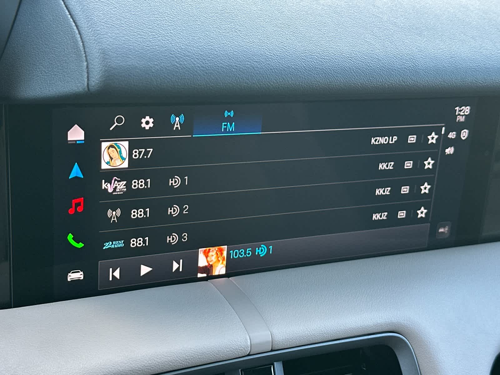 Thumbnail: 2026 Porsche Taycan - 19