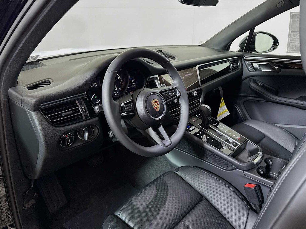 New 2025 Porsche Macan SUV