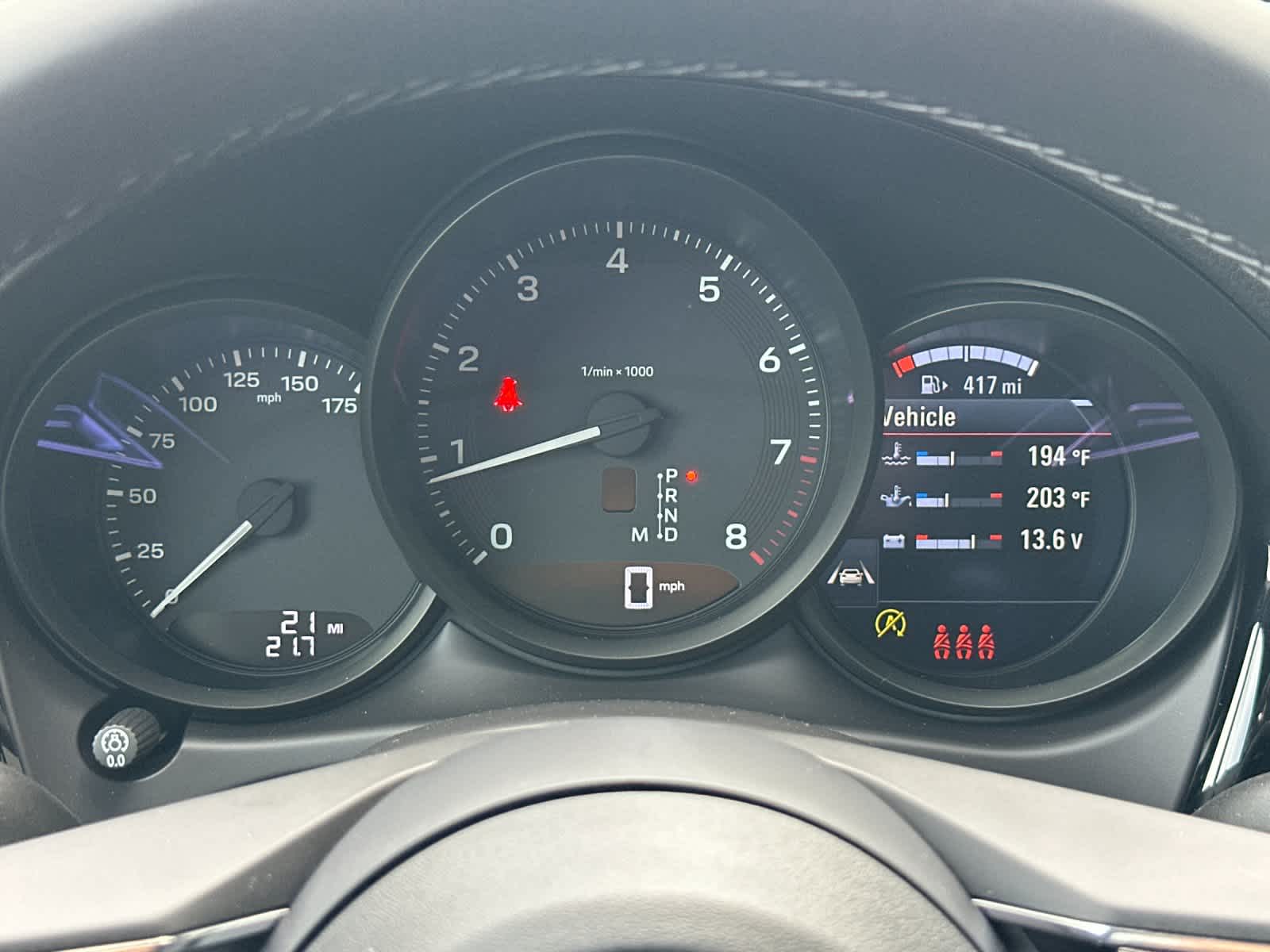 Thumbnail: 2026 Porsche Macan - 29