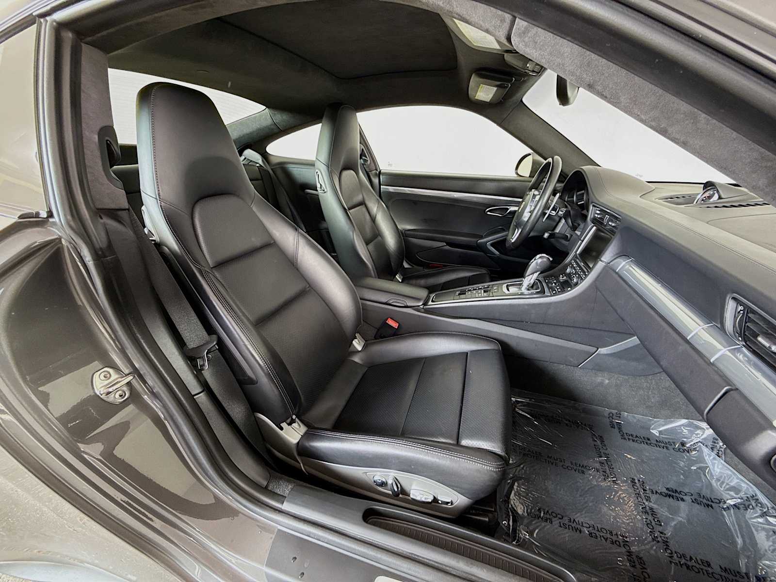 Thumbnail: 2013 Porsche 911 - 22