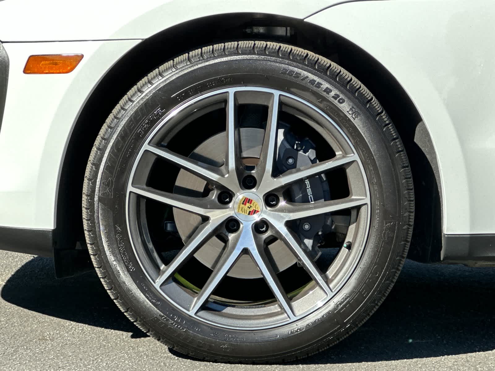 Thumbnail: 2025 Porsche Macan - 31