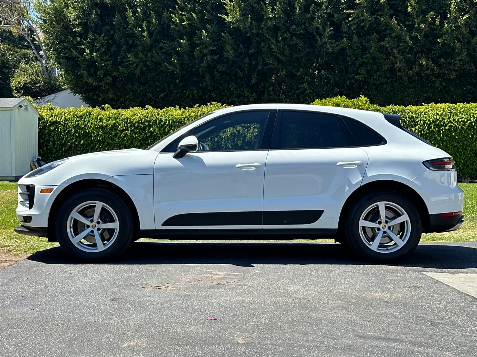Thumbnail: 2019 Porsche Macan - 2