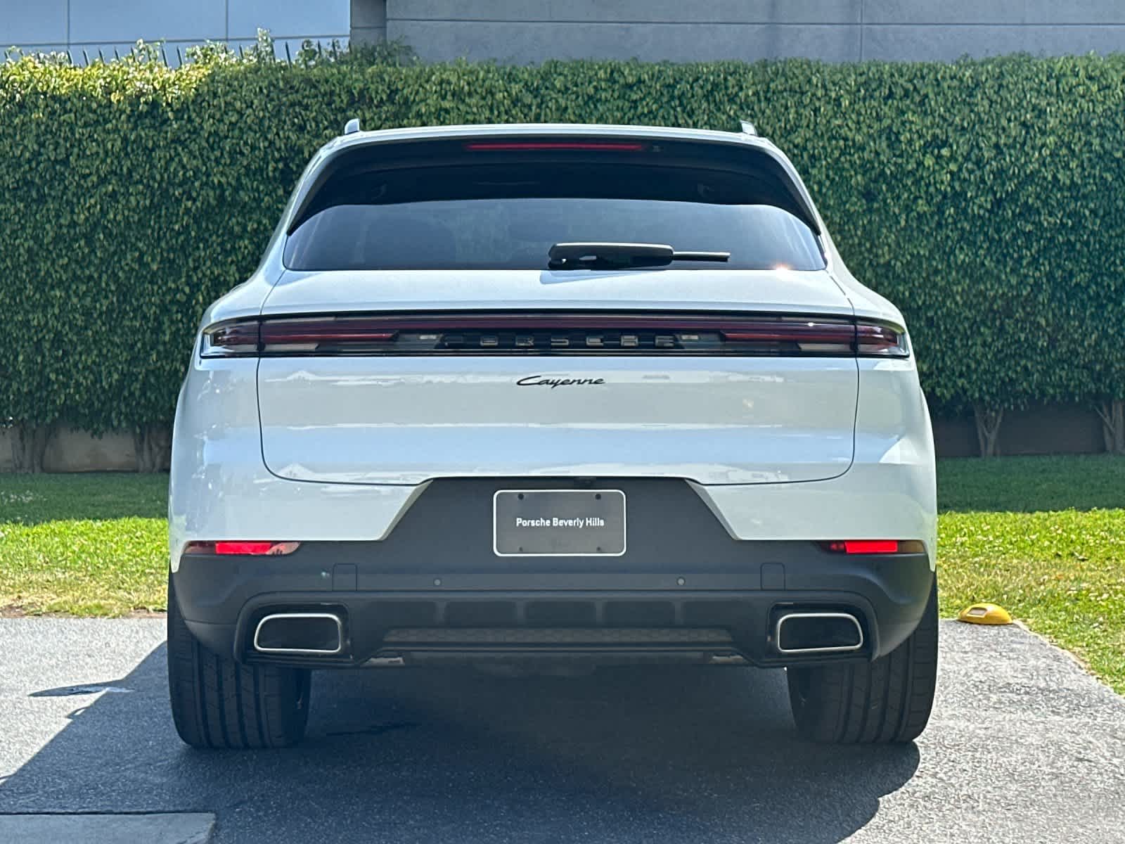 Thumbnail: 2026 Porsche Cayenne - 7