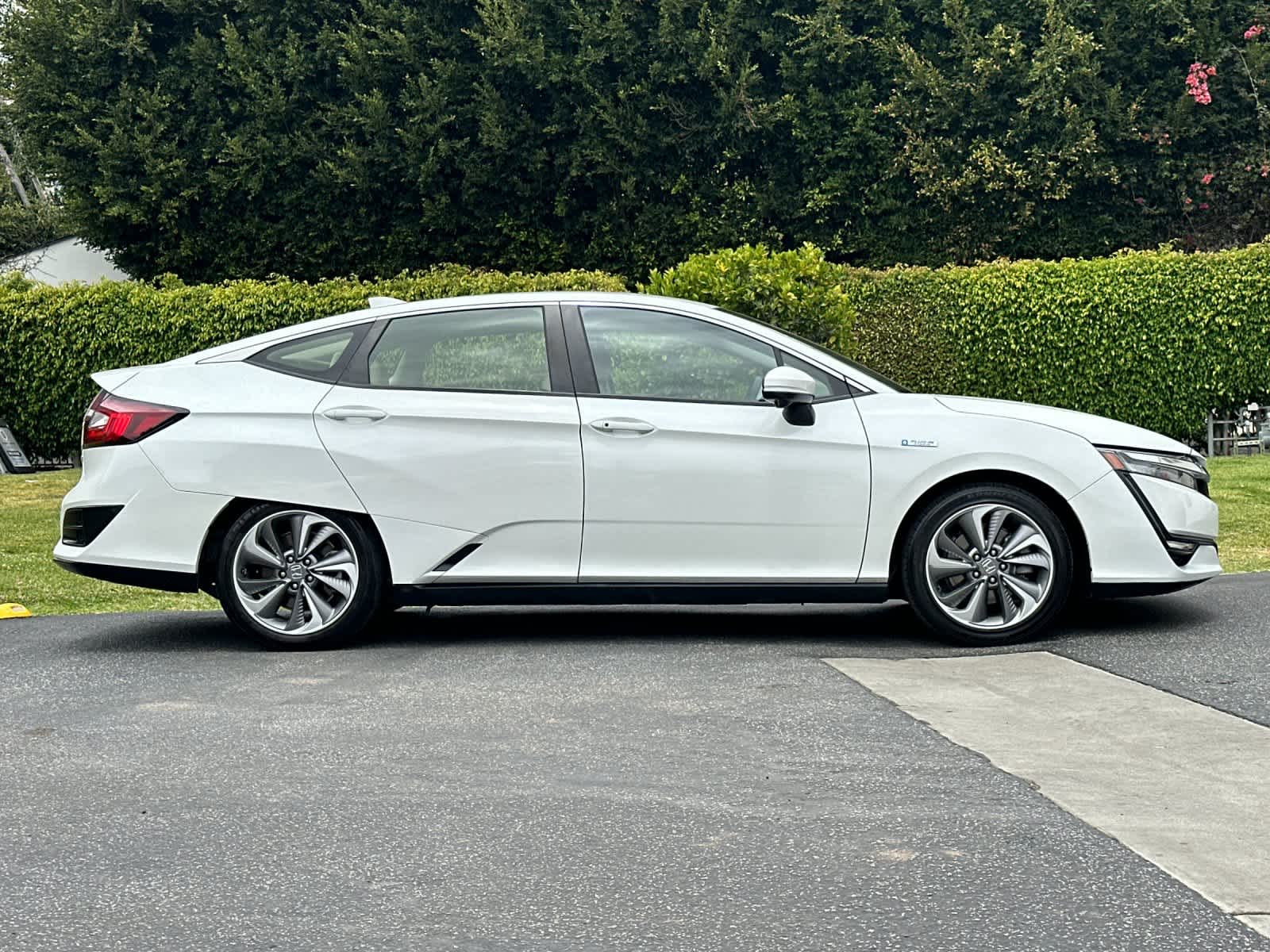 Thumbnail: 2020 Honda Clarity - 9