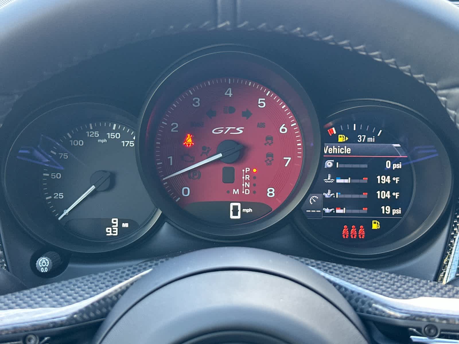 Thumbnail: 2026 Porsche Macan - 29