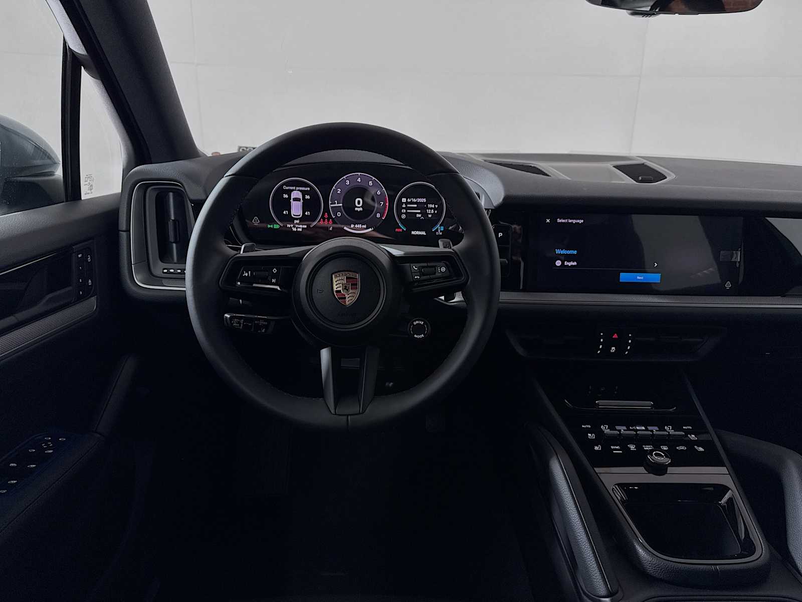 Thumbnail: 2025 Porsche Cayenne - 18