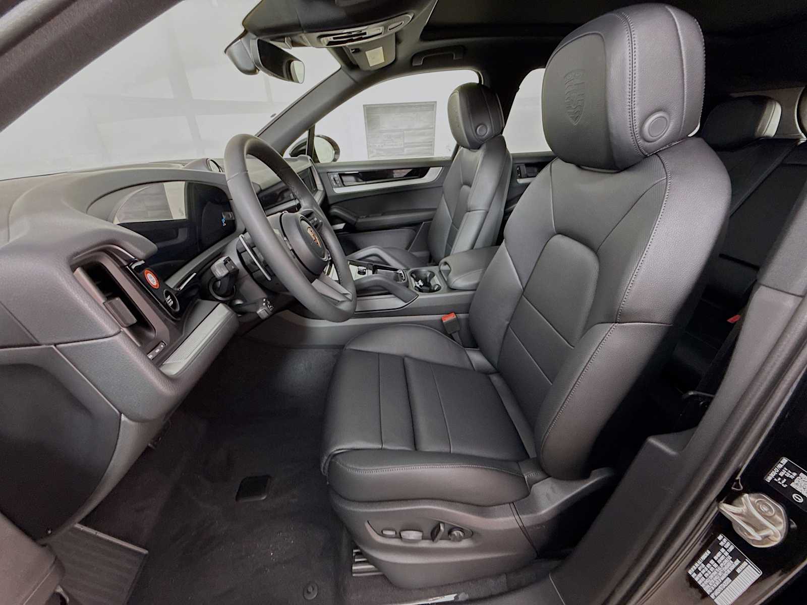 Thumbnail: 2026 Porsche Cayenne - 5