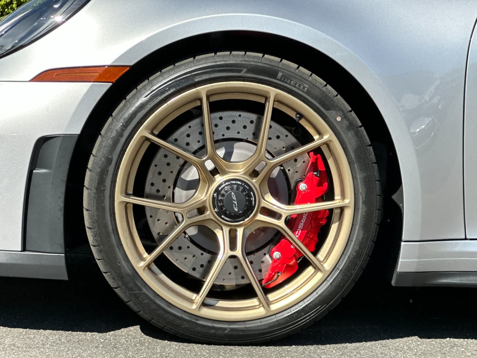 Thumbnail: 2026 Porsche 911 - 26