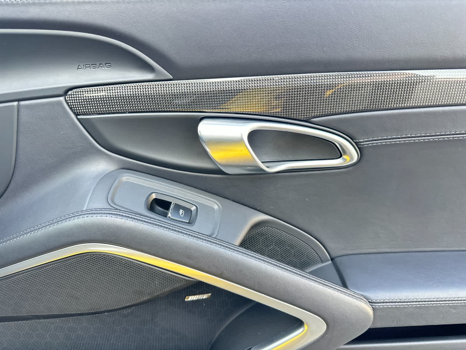 Thumbnail: 2023 Porsche 718 Boxster - 15