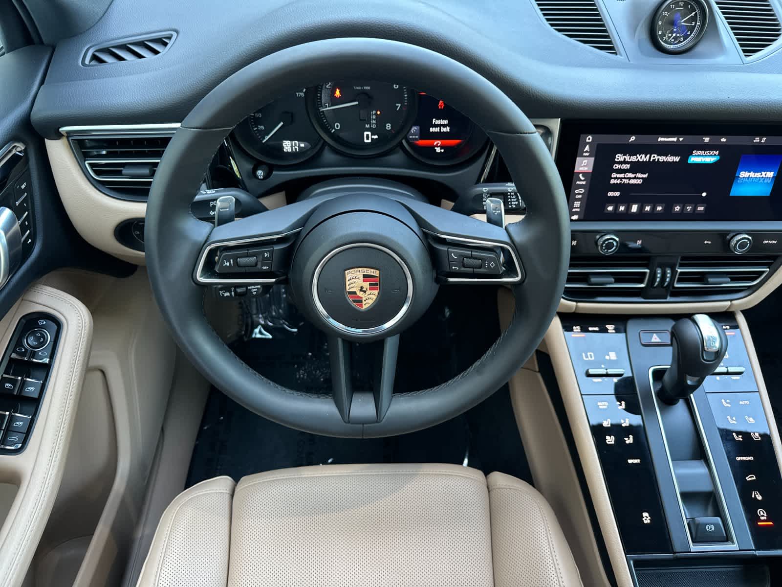 Thumbnail: 2025 Porsche Macan - 14