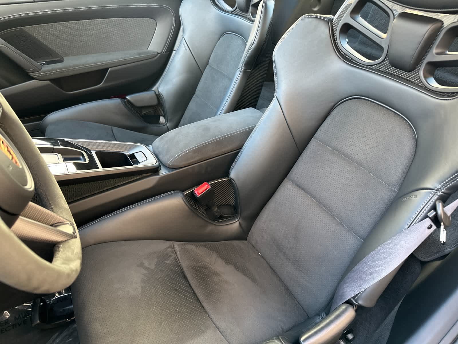 Thumbnail: 2025 Porsche 911 - 12