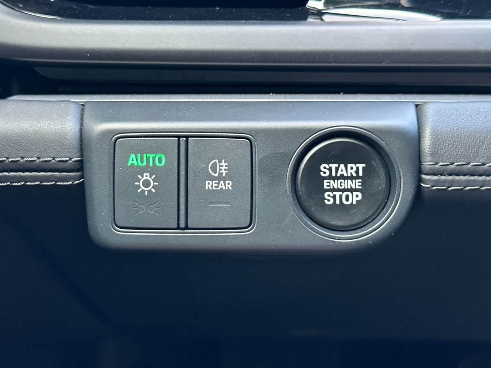 Thumbnail: 2024 Porsche Panamera - 30