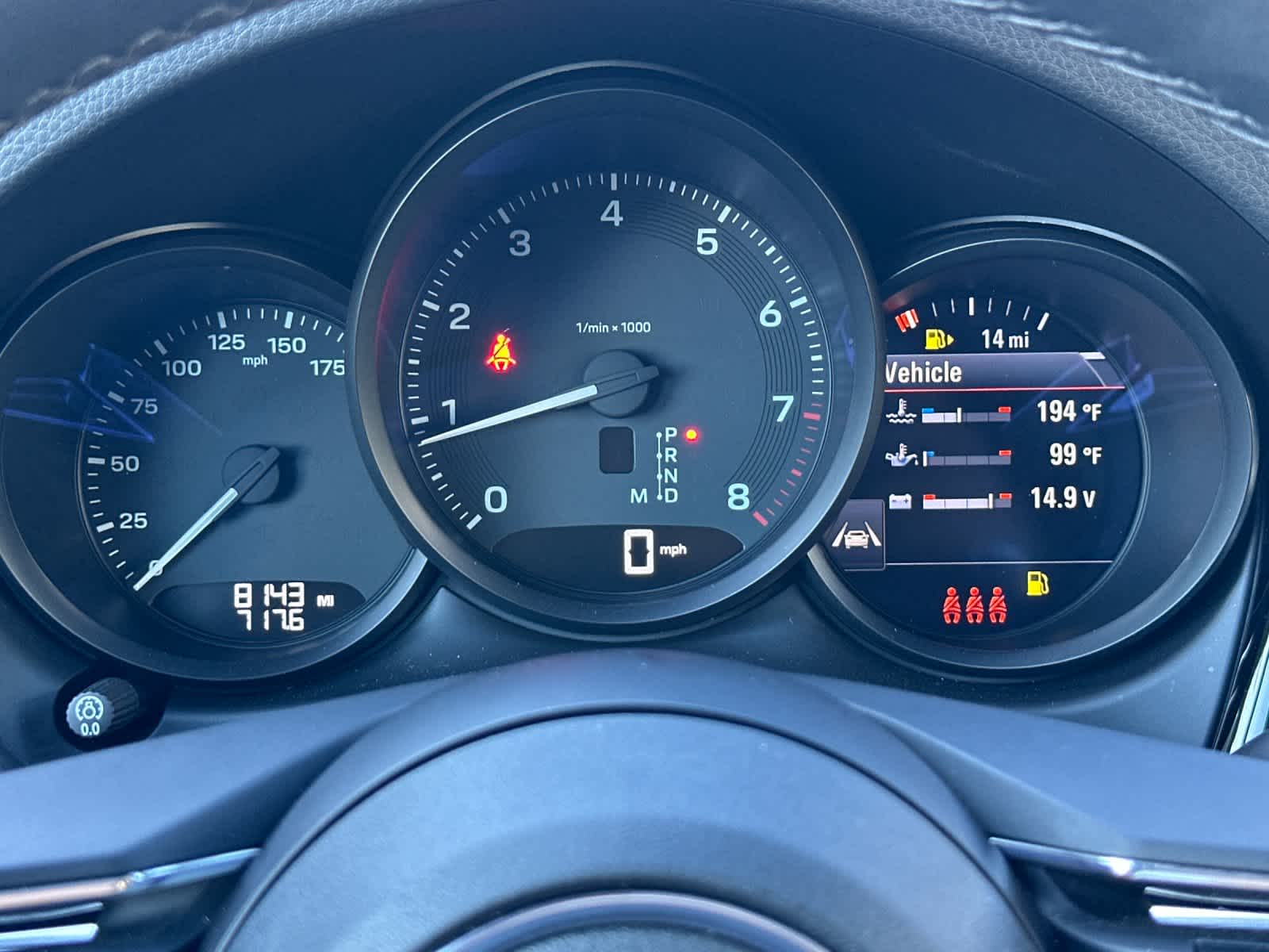 Thumbnail: 2025 Porsche Macan - 28