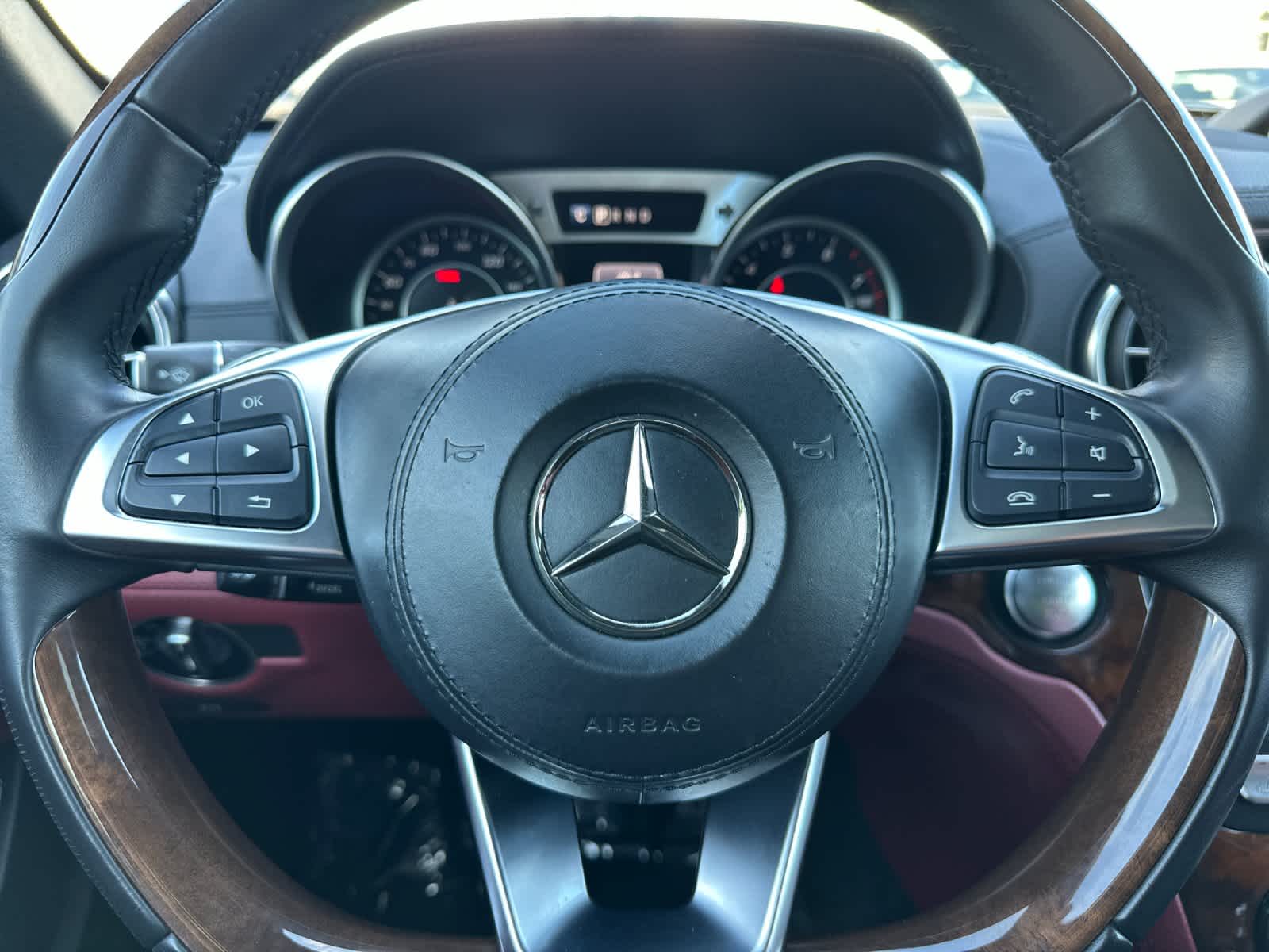 Thumbnail: 2017 Mercedes-Benz SL-Class - 23