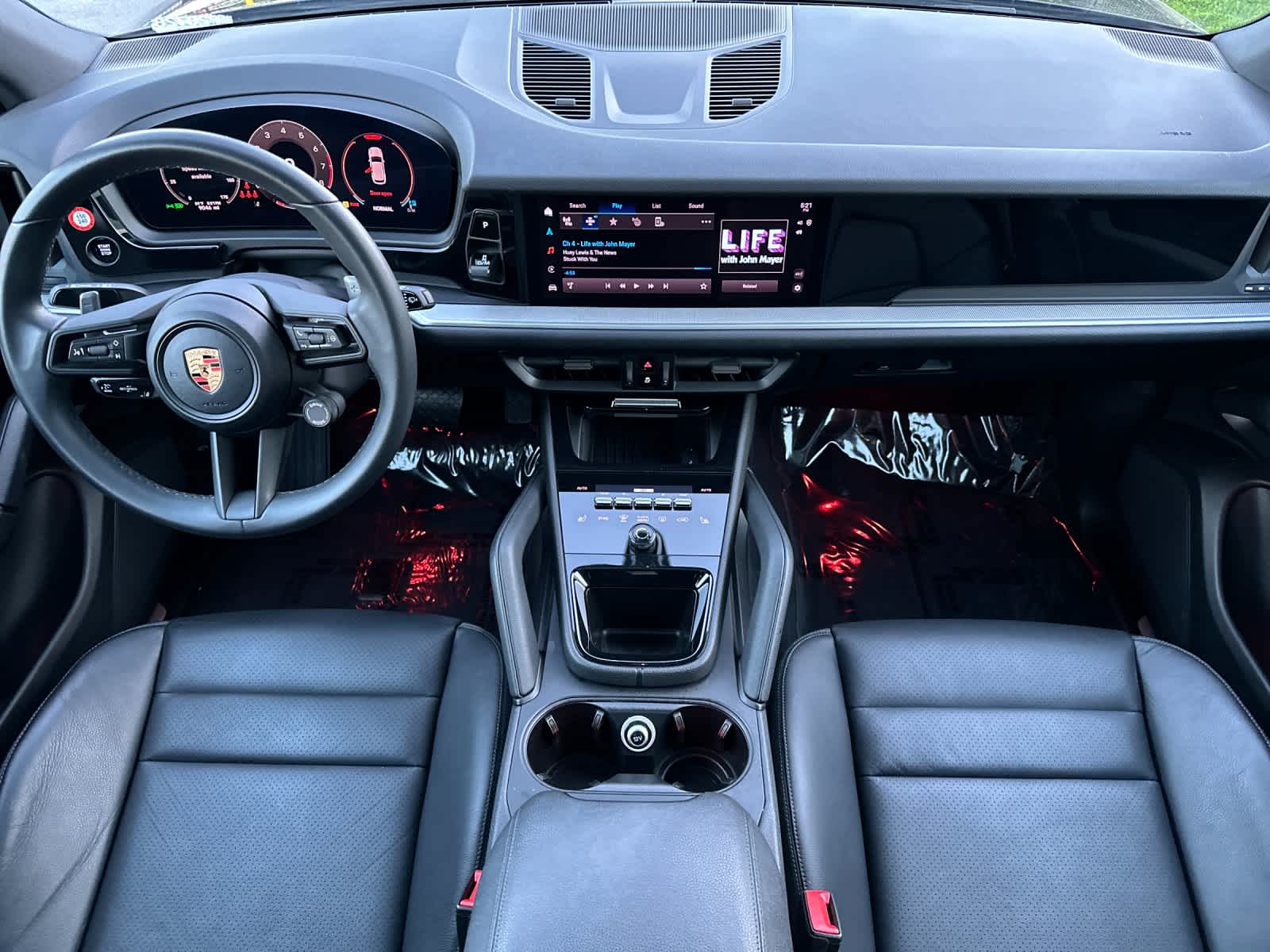 Thumbnail: 2025 Porsche Cayenne - 6