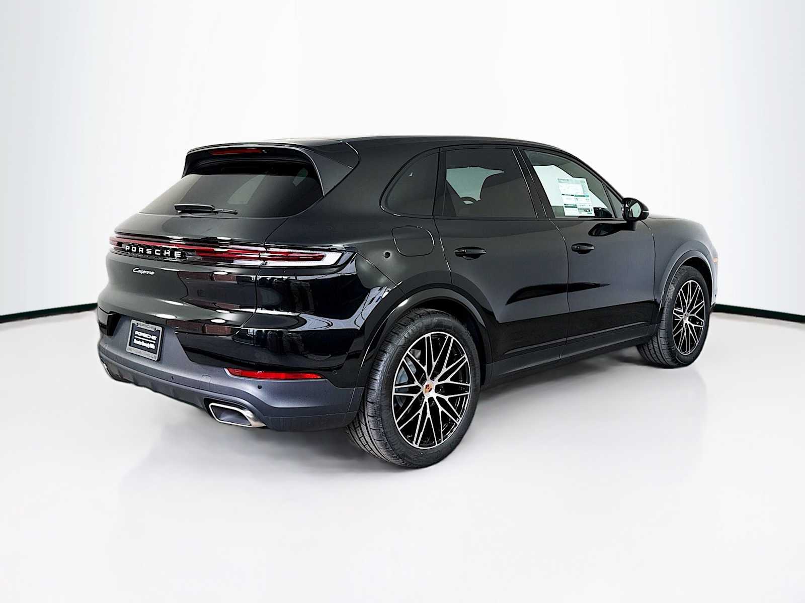Thumbnail: 2026 Porsche Cayenne - 9