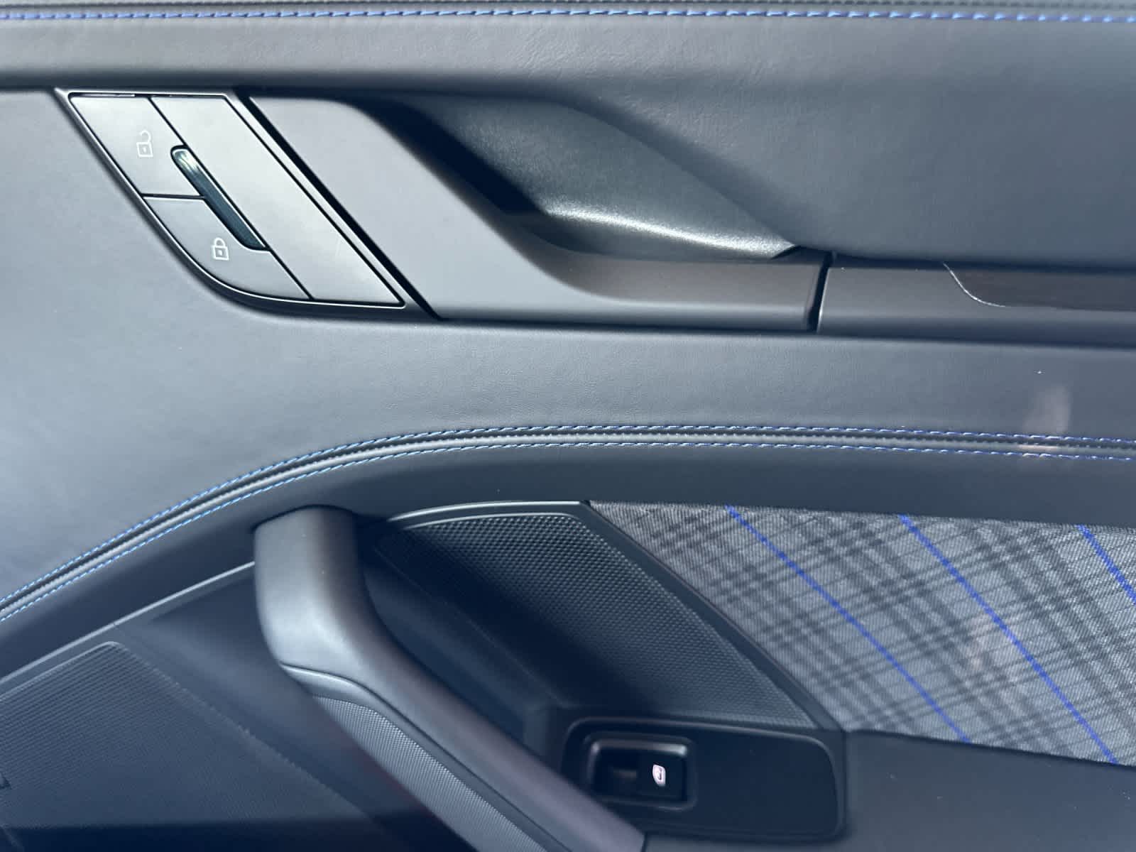 Thumbnail: 2026 Porsche 911 - 17