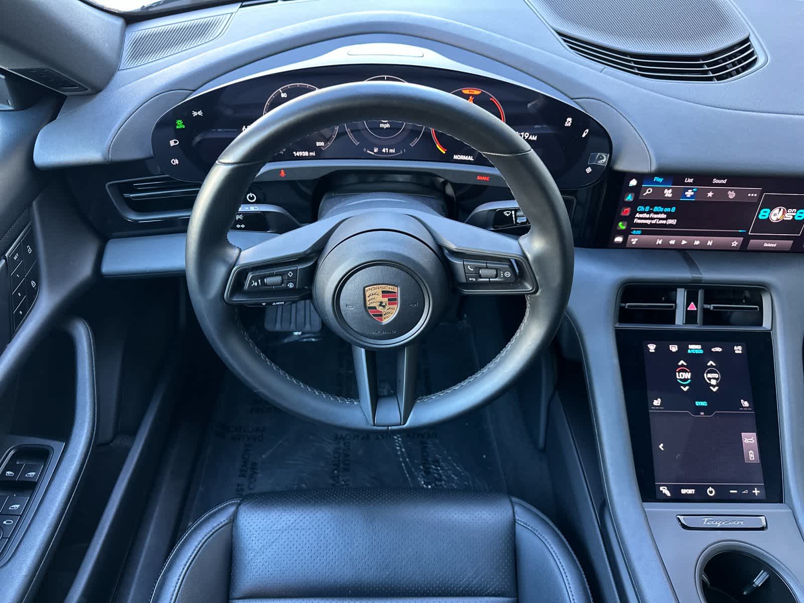 Thumbnail: 2022 Porsche Taycan - 15