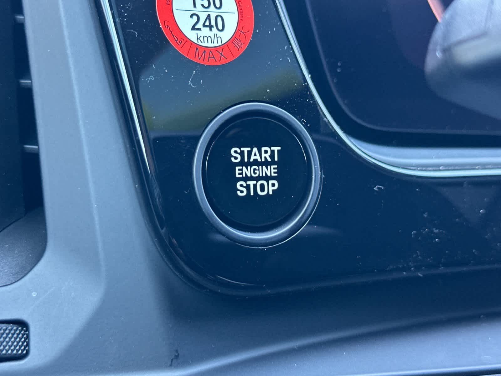 Thumbnail: 2026 Porsche Cayenne - 26