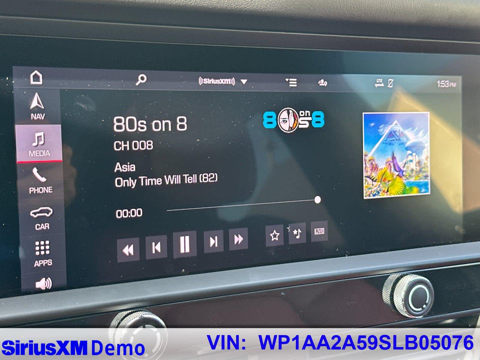 Thumbnail: 2025 Porsche Macan - 33