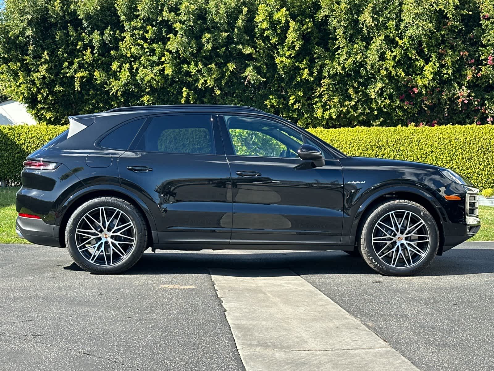 Thumbnail: 2026 Porsche Cayenne - 9