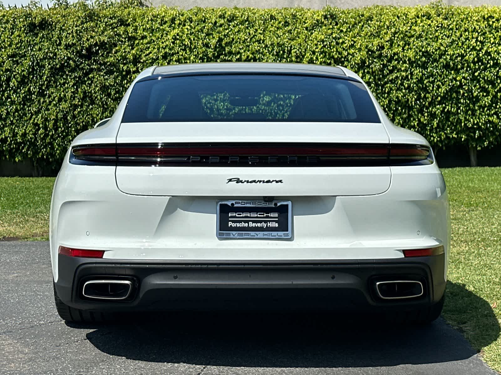 Thumbnail: 2026 Porsche Panamera - 7